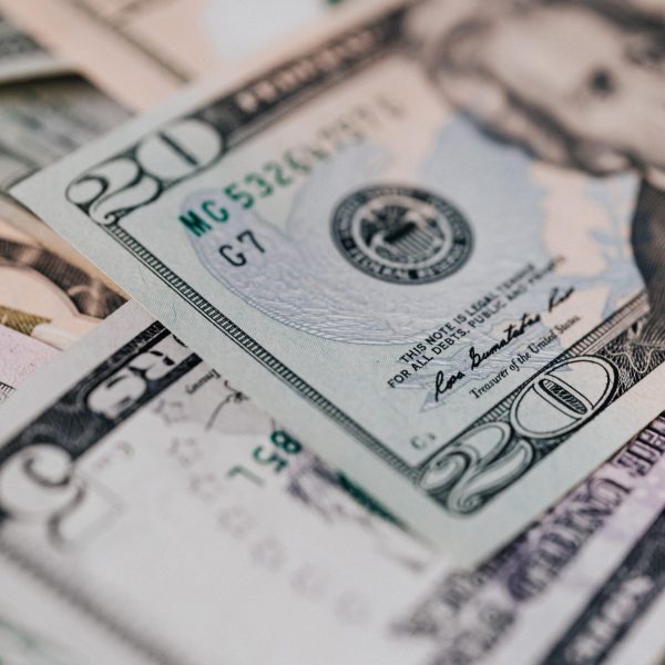 요즘 시장이 가장 중요한 덕목 '속도'를 비약적으로 상승시켜줄 도구, AI! 아직도 SEO에 인공지능 활용 안 하세요? 인공지능, 나아가 인공지능 챗봇으로 비즈니스를 확장하세요. 보라넷은 무료 AI 챗봇 상담을 진행합니다.